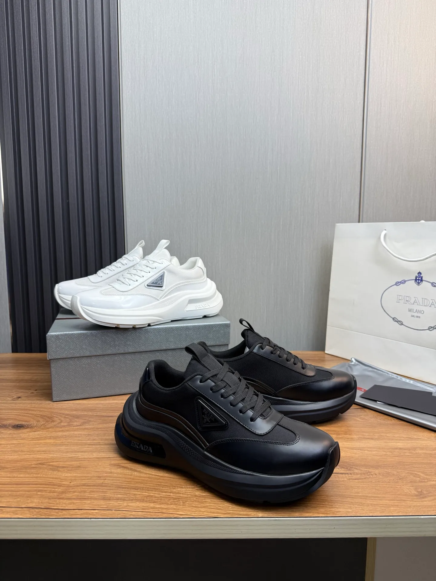 Men's shoes 💰660💰 [PRADA] Men's shoes are popular in the counter, official website is synchronized, high-quality shipments ✔️Original cowhide + cowhide lining, 1🆚1 replica, original sole, 38-45 (customized for 45, non-refundable)